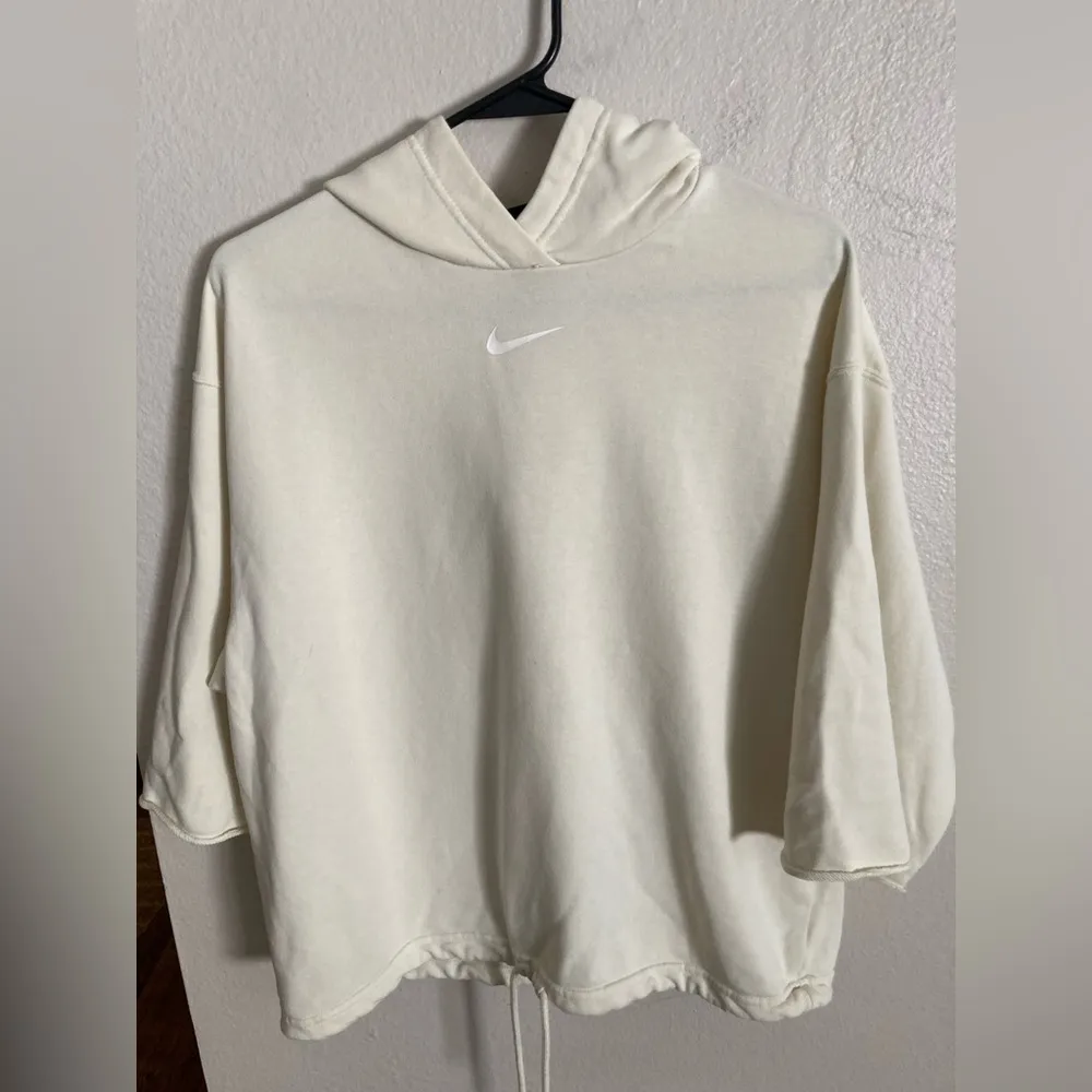 Nike Icon Clash Cream Boxy Sweatshirt with Tie Front Size Small - Image 3