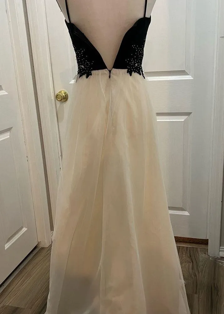 BA Nites Formal Prom Dress Black Top White Tulle Bottom Size 1 NWOT - Image 3