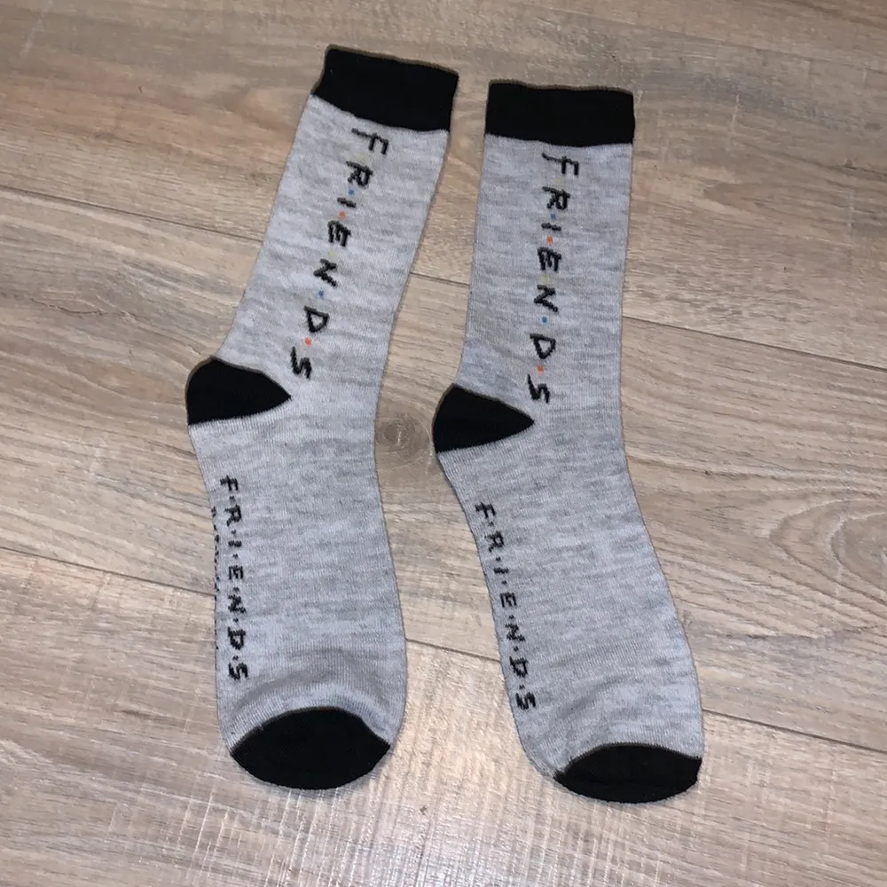 Friends grey black comfy half calf socks Gray - Image 4