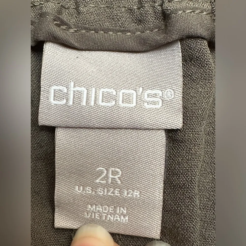 Chico’s Women’s Lightweight Cargo Pants Olive - Image 2