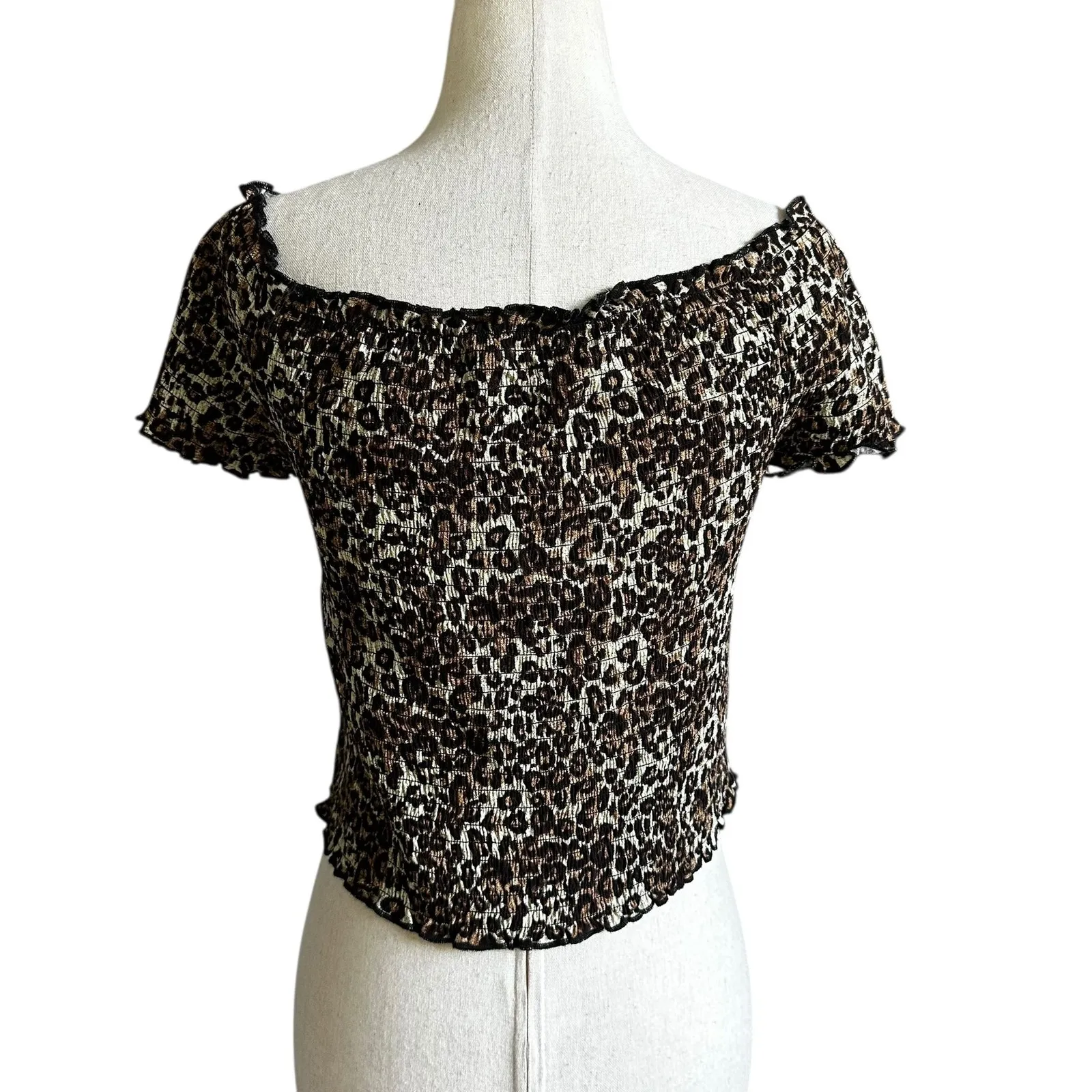 Kendall & Kylie Multicolor Animal Print Smocked Crop Top Women's Sz Large  60-17 - Image 2