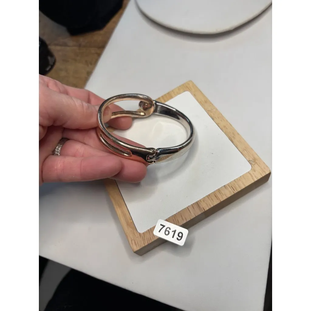 Kenneth Cole Silver & Rose Gold - Image 7