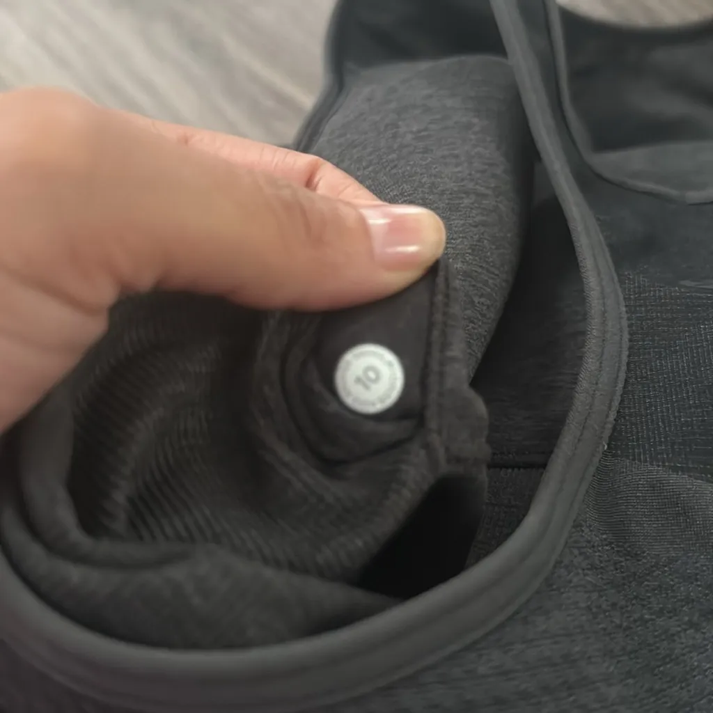 lululemon athletica Black High-Neck Seamless Mesh Supportive Training Tank Top - Image 6