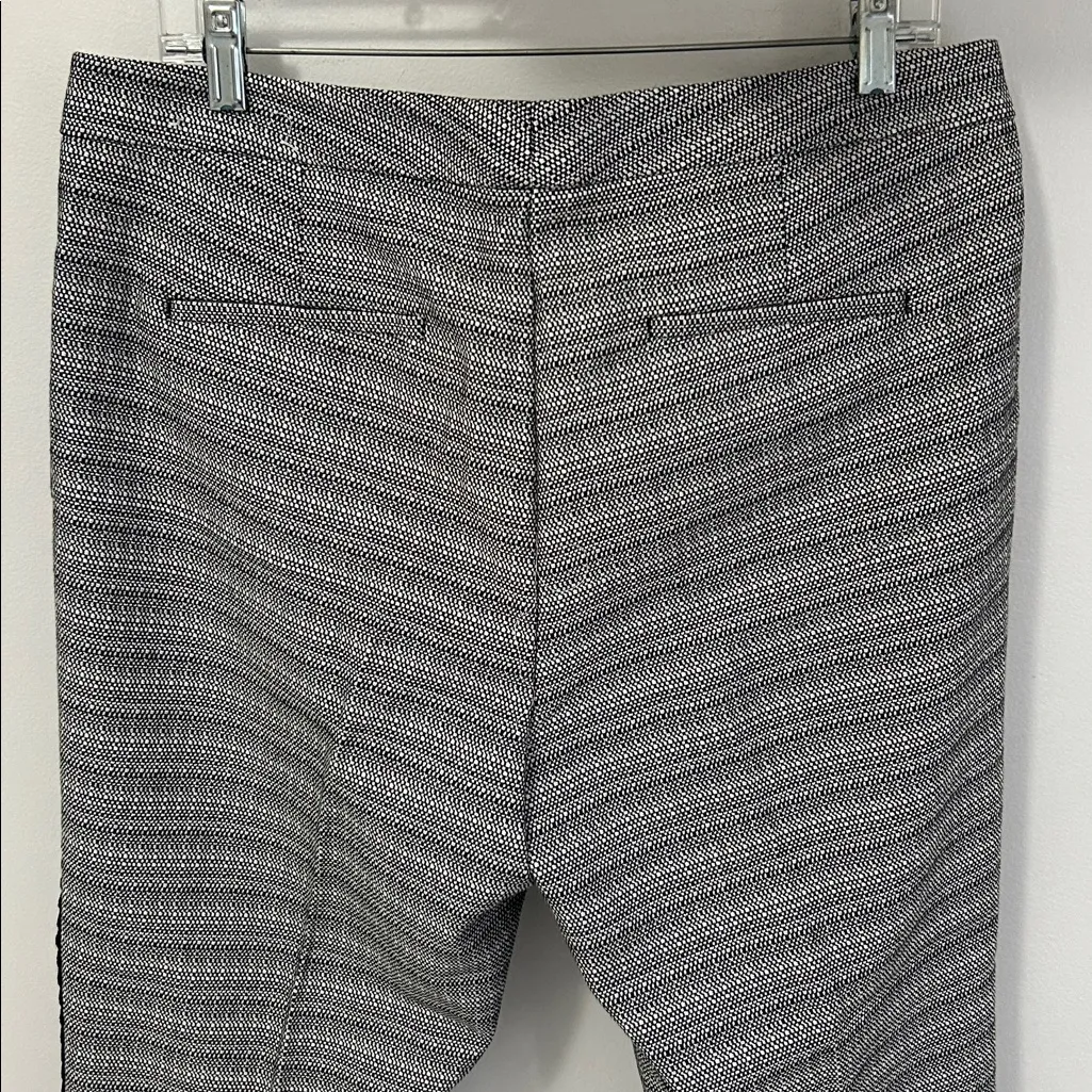 Ann Taylor Tweed Scallop Trim Knit Capris - Image 5