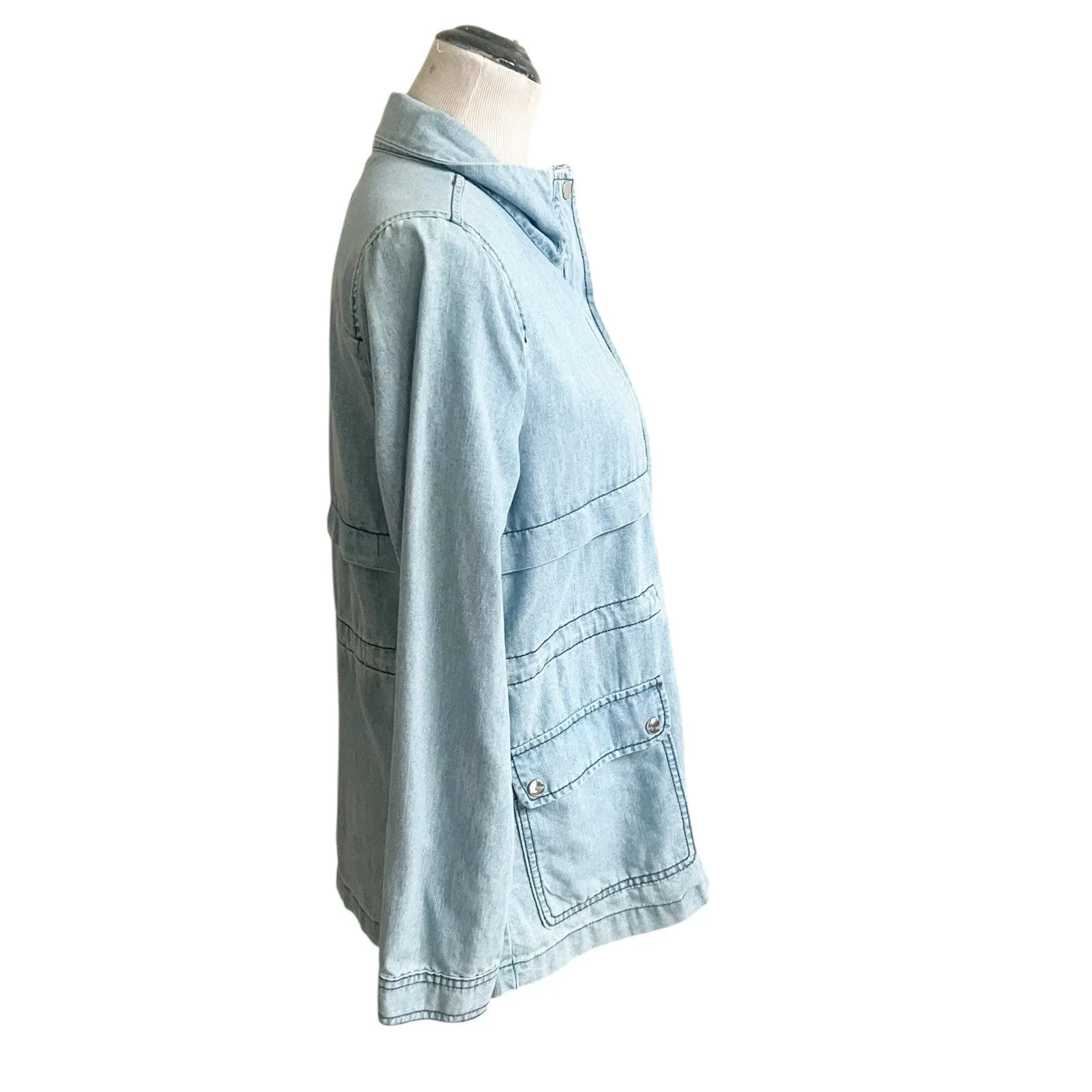 Ashley Vintage Charm Chambray Women’s Barn Jacket Lightweight Size M Western Blue Size M - Image 3