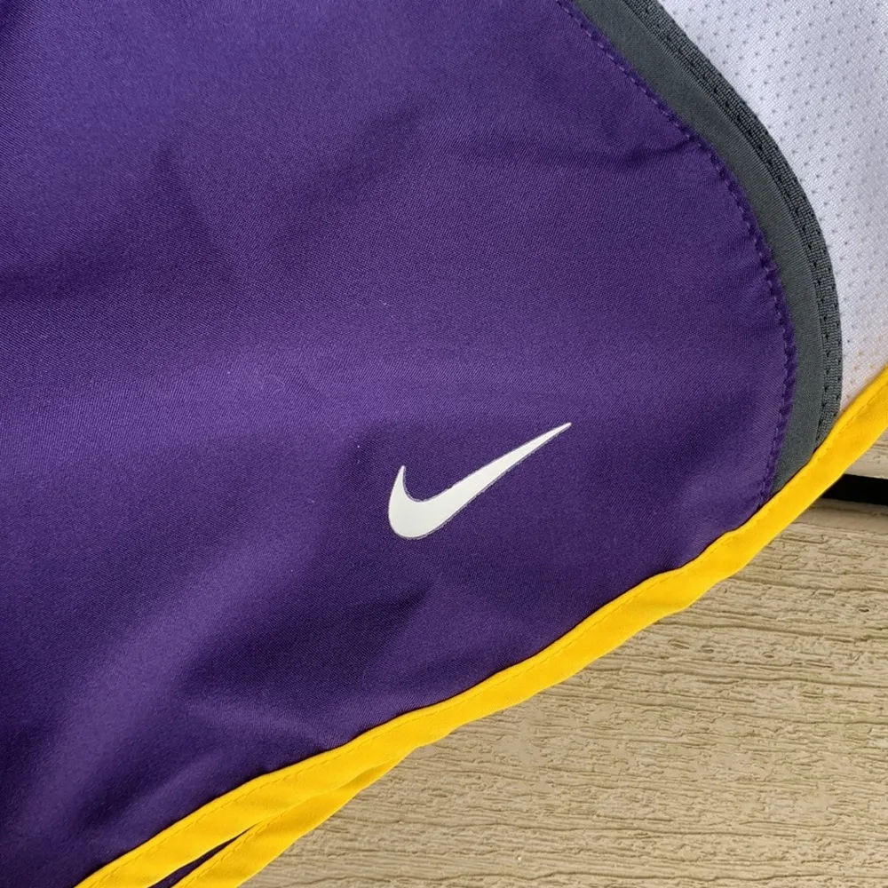 Nike Livestrong Athletic Shorts - Image 8