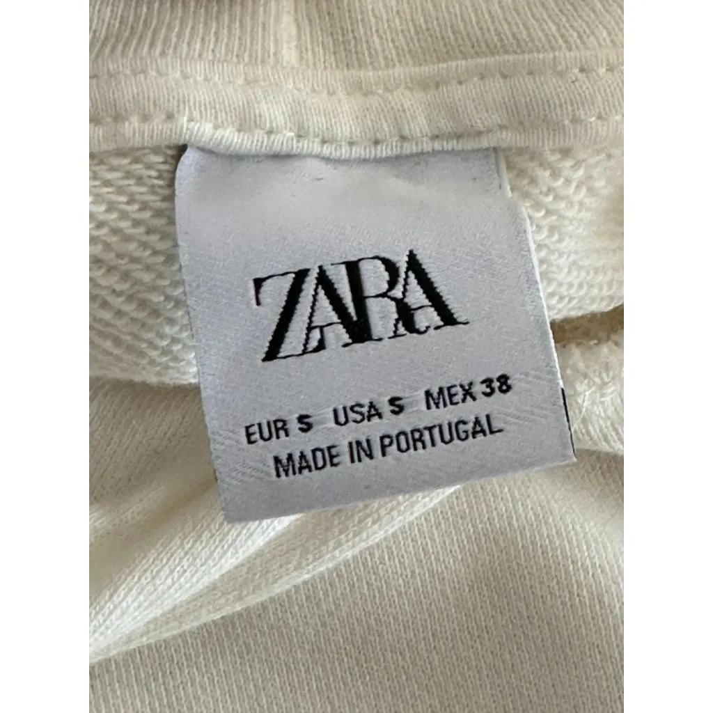 Zara Graphic Hoodie Sz Small White “Brief Romance” Flaming Heart Abstract Art - Image 3