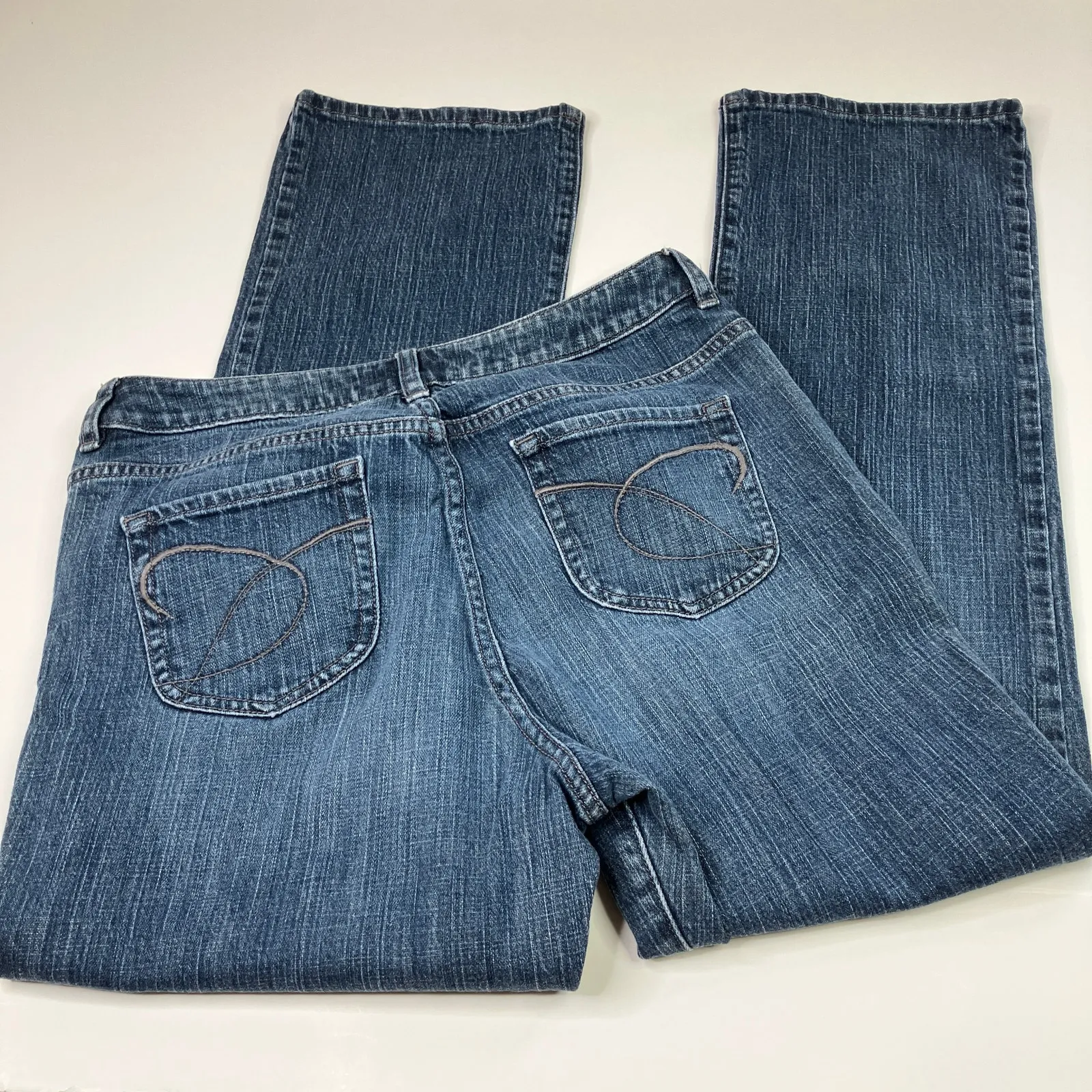Chico's Platinum | Faded Medium Wash Jeans Straight Leg Womens 1.5 SHORT Blue Size 10 - Image 7