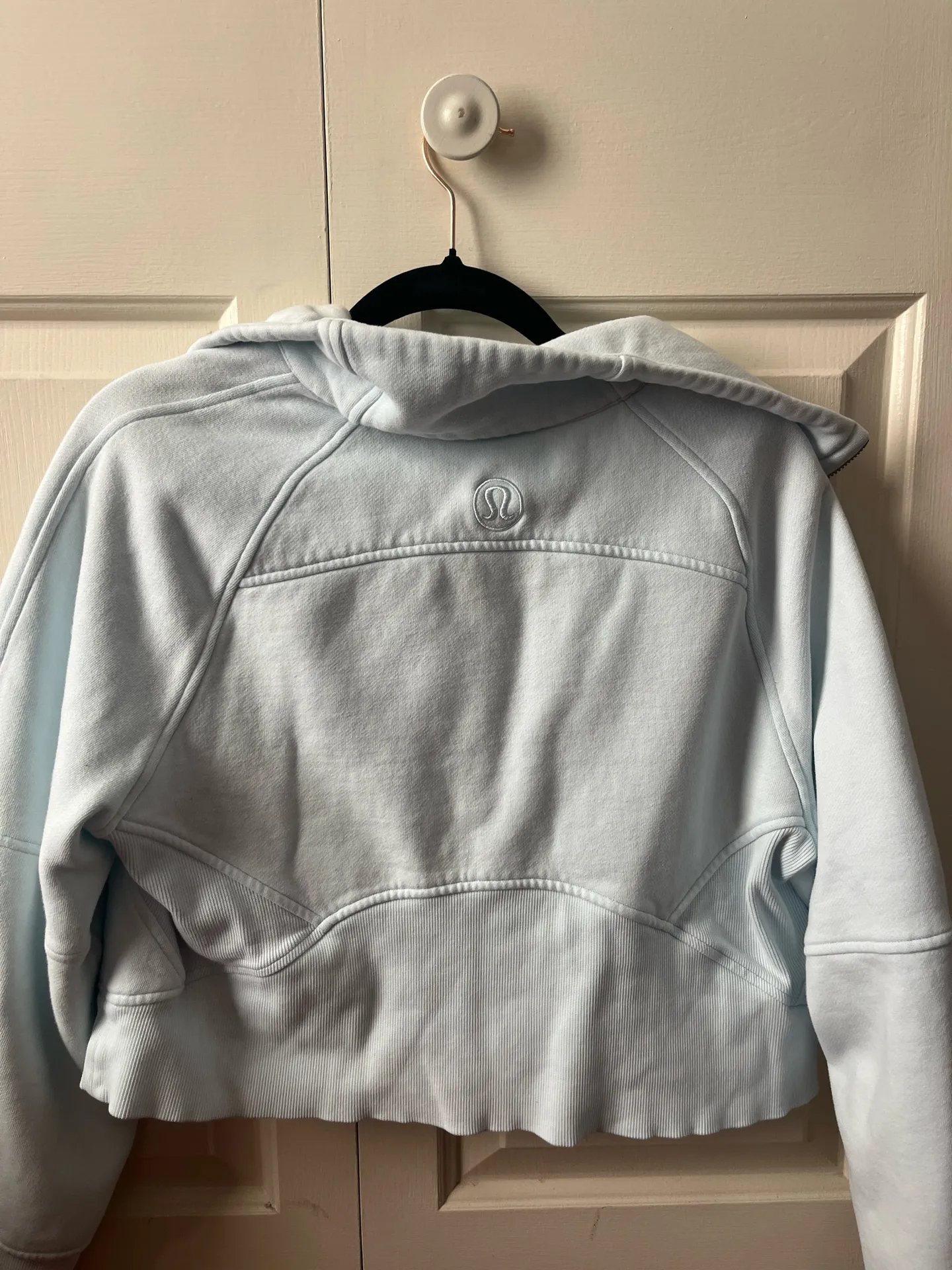 Lululemon Baby Blue Scuba - Image 4