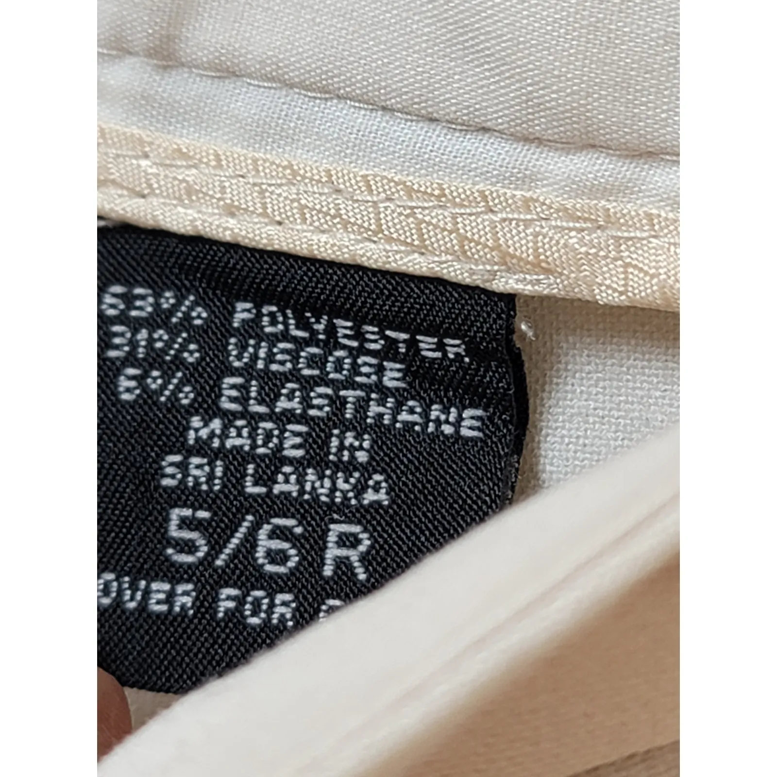 Express Trousers Women's Size 5/6 White Stretch Button Cuffed Flat Front - Image 9