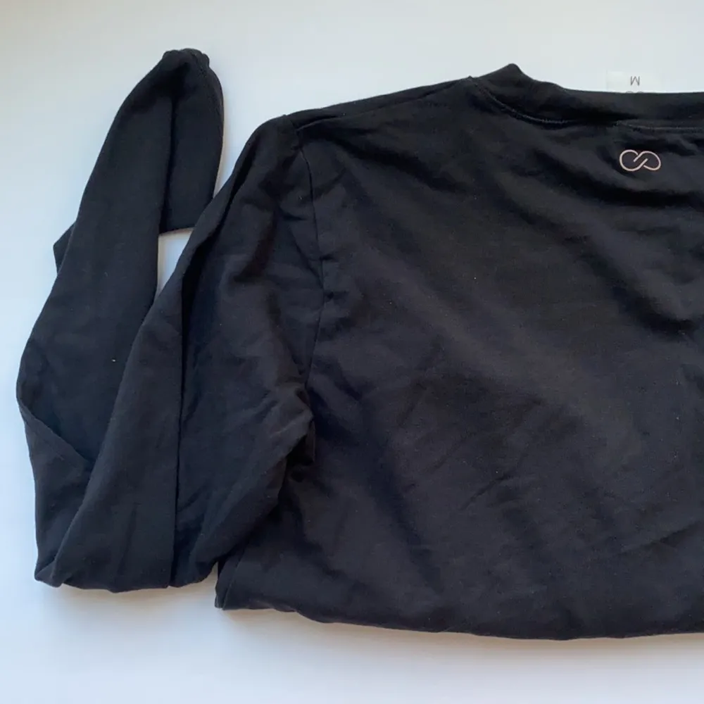 Calia twist knot front long sleeve yoga top, size medium - Image 4