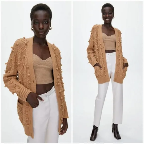 💕ARITZIA WILFRED💕 Alps Cardigan ~ Pom Pom Cable Knit Antique Beige Small - Image 2