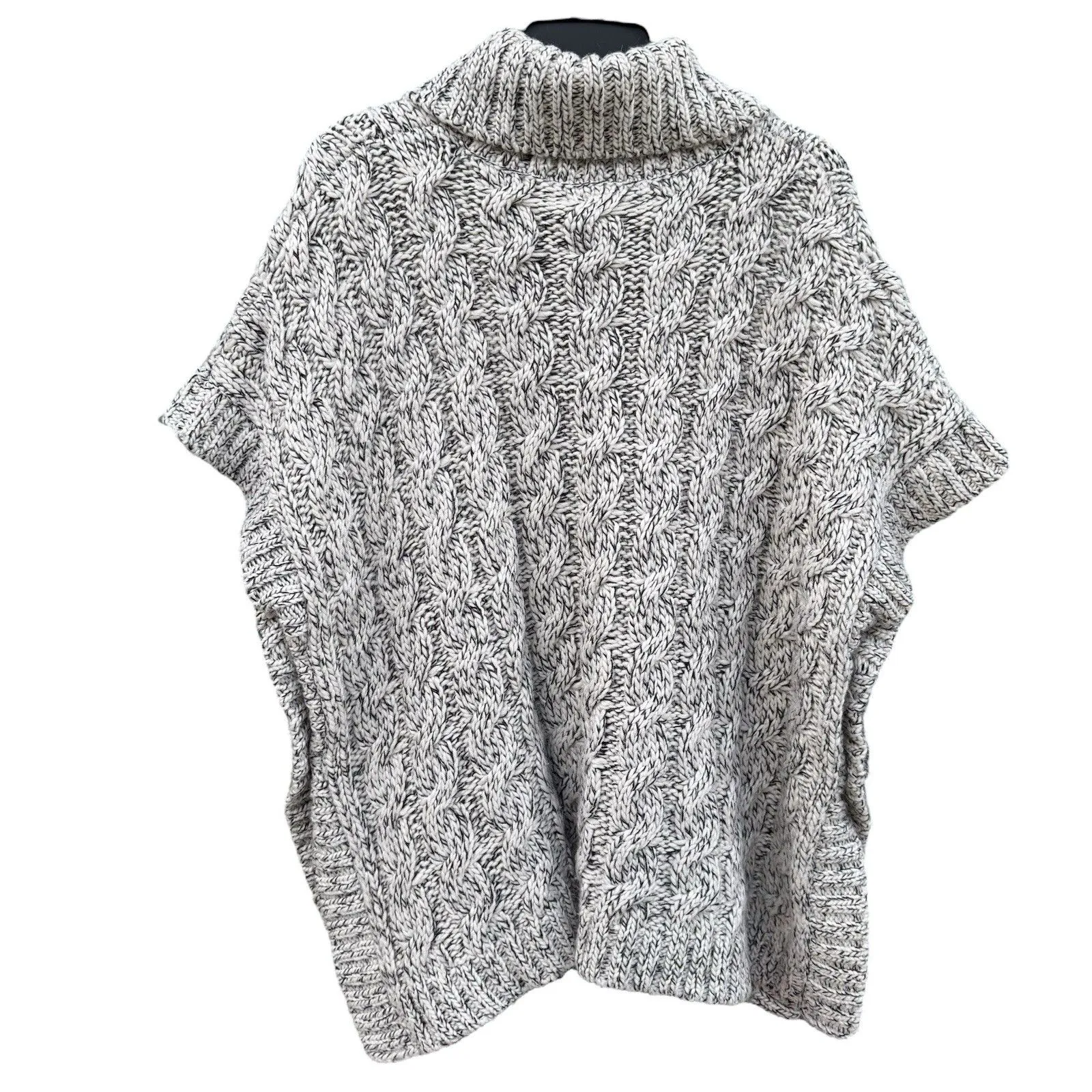 Vintage Forever 21 Cable Knit Chunky Poncho Cape OS Buttoned Sleeve Boho Y2K - Image 5