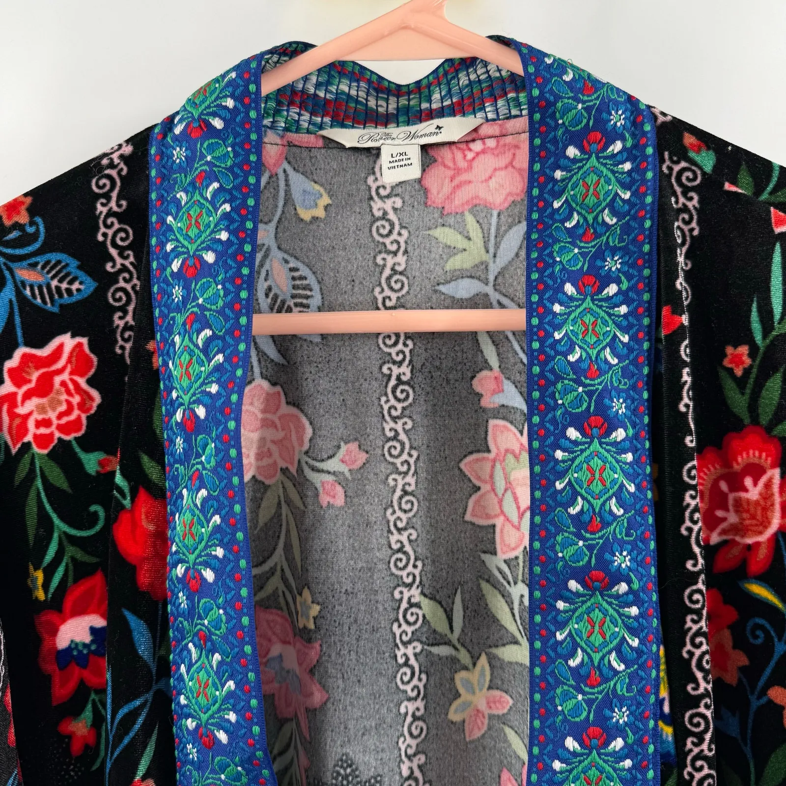 The Pioneer Woman Cardigan Size L/XL Printed Velvet Ruana Open Front Longline Black Size L - Image 5
