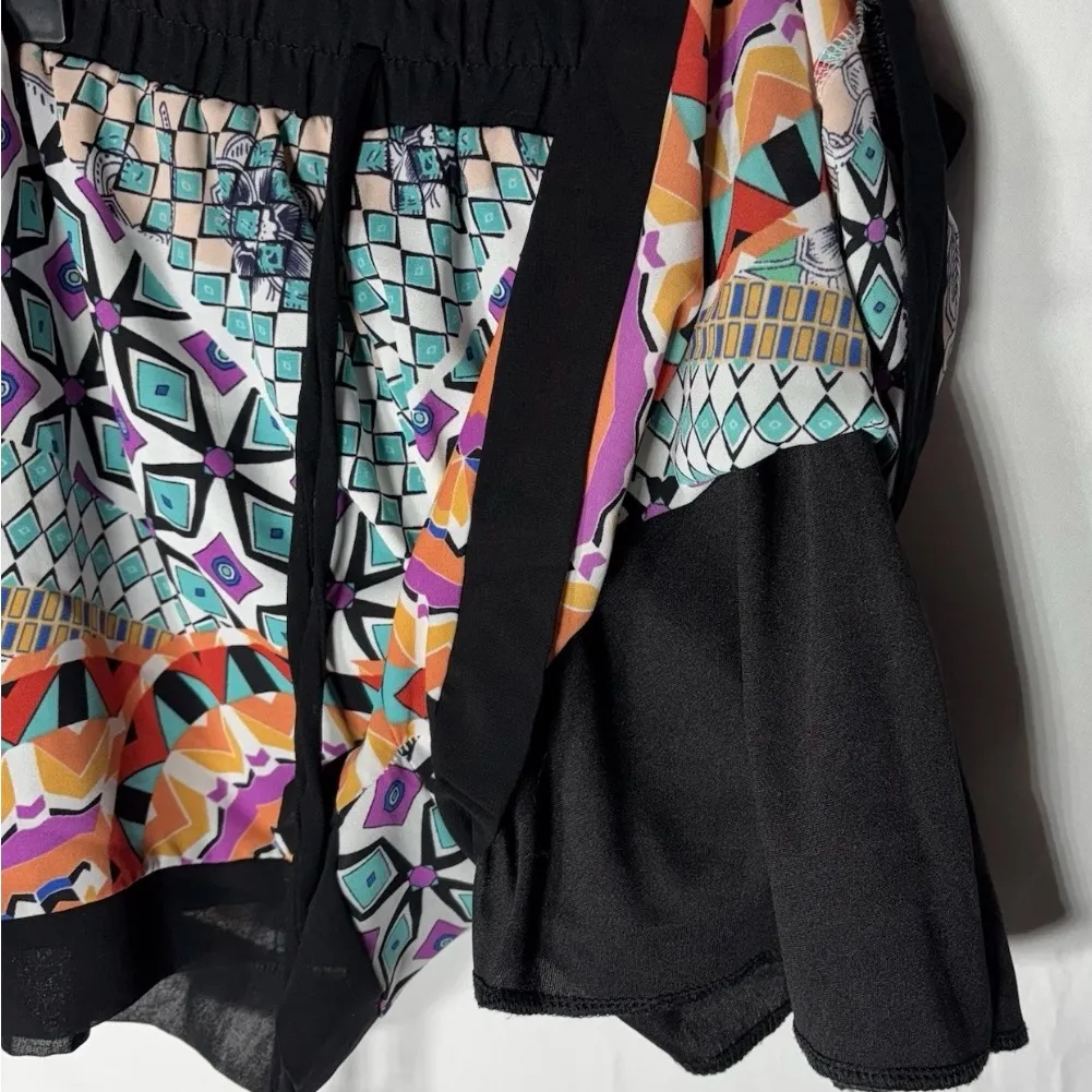 Geometric Patterned‎ Women's Shorts Blue Size L - Image 4