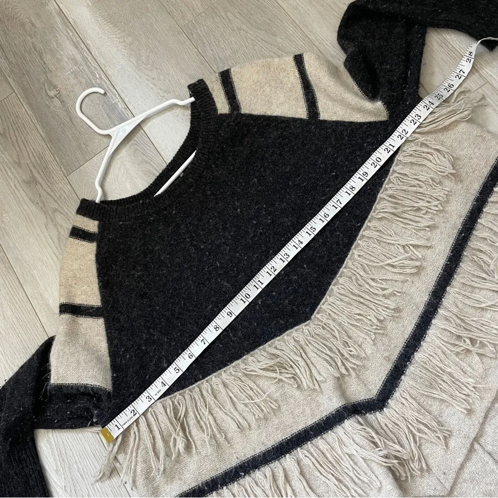 Free People Sweater fringe colorblock womens Beige Black (small) boho western - Image 3