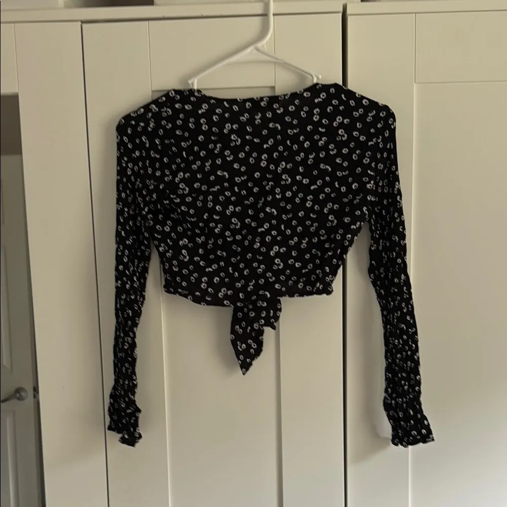 Sur La Cote Tie Top Black - Image 4