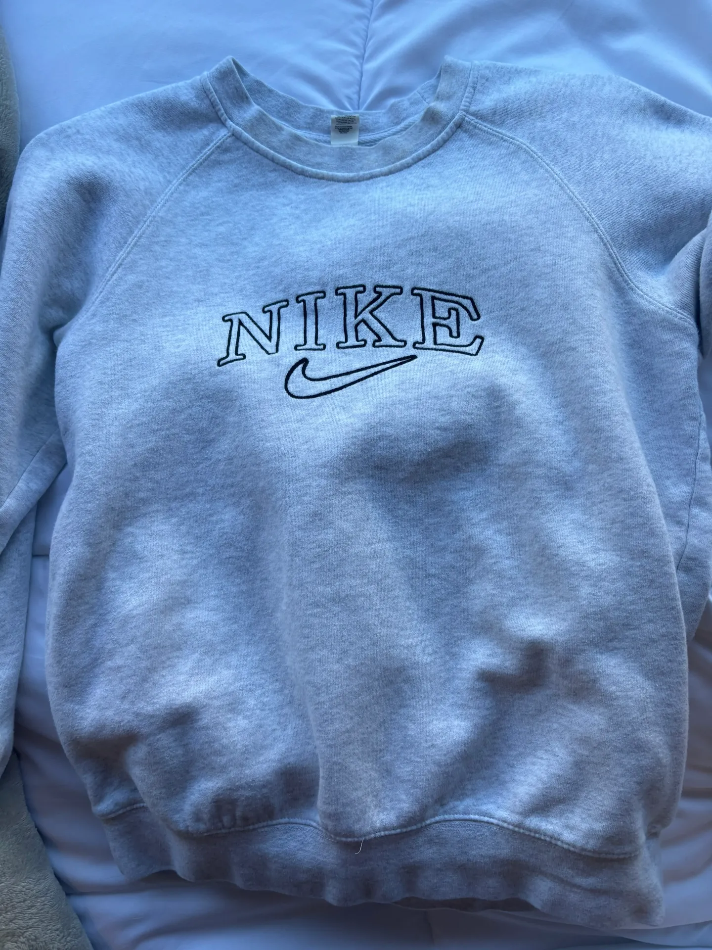 Nike Vintage Crew Neck Sweatshirt - Image 2