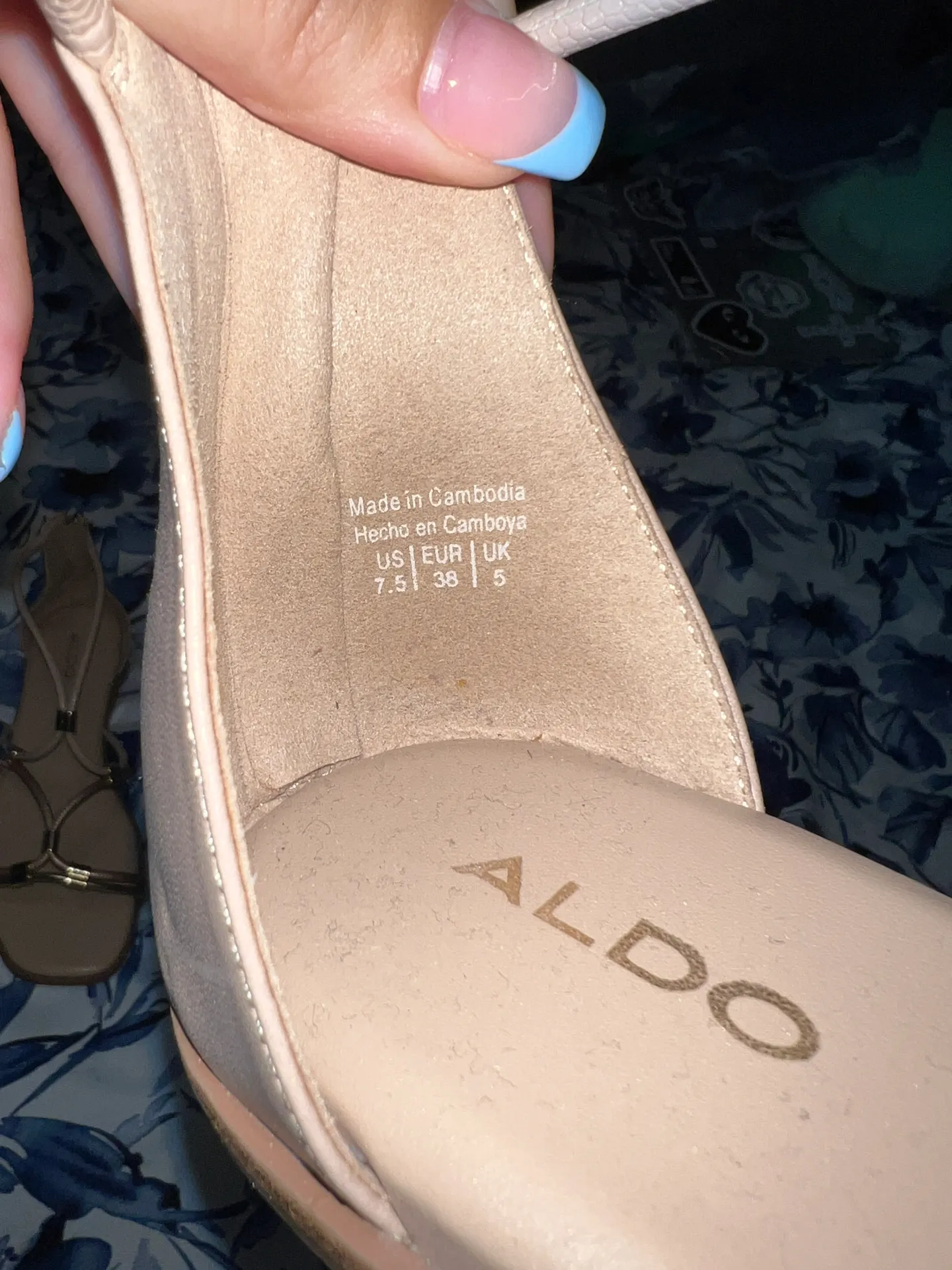ALDO Gold Sandals - Image 3