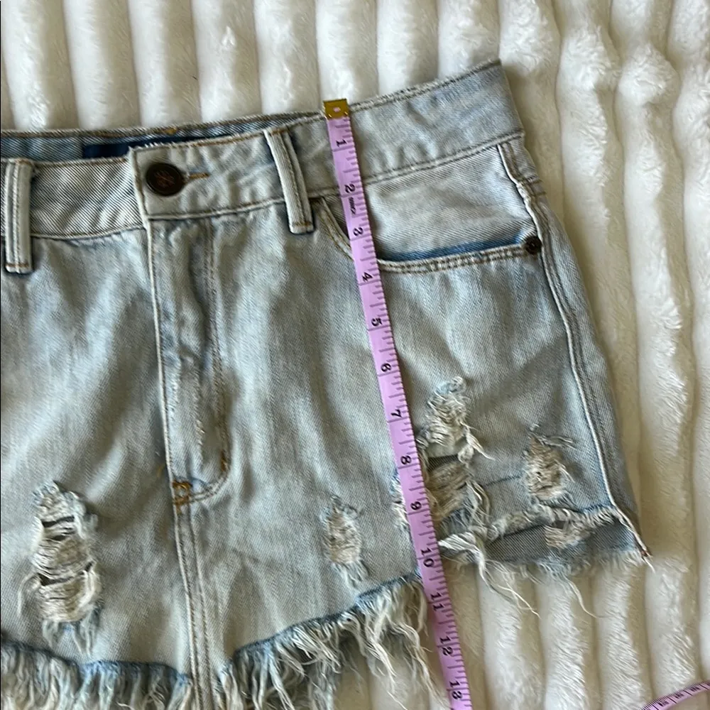 JOHN JOHN Light Blue Distressed Denim Shorts Size 6 - Image 12