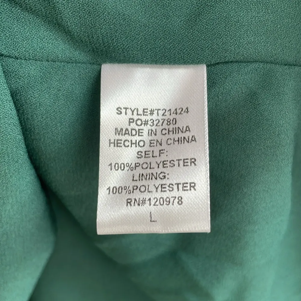 ENTRO On Repeat Red Dahlia Abstract Floral Shirred Puff Sleeve Blouse Size L NWT - Image 10