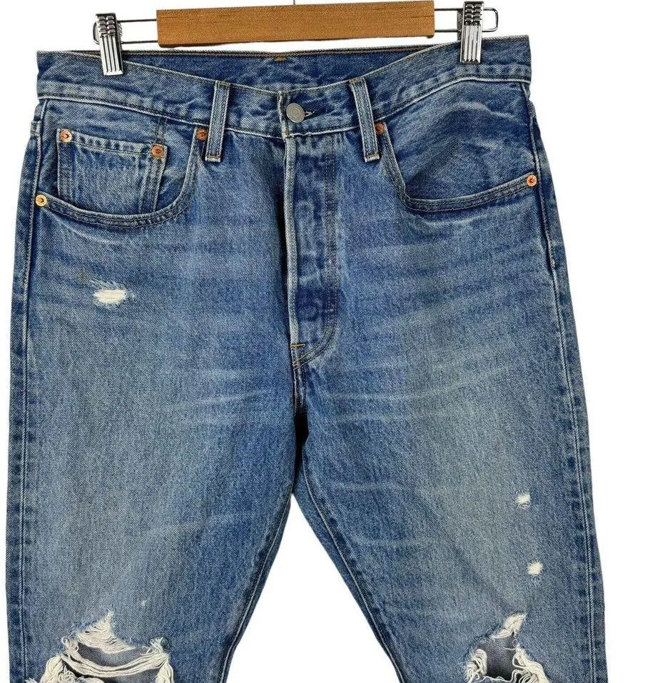 Levi's 501S Skinny Jeans in Old Hangouts Button Fly Denim Size 30 Distressed Mom - Image 4