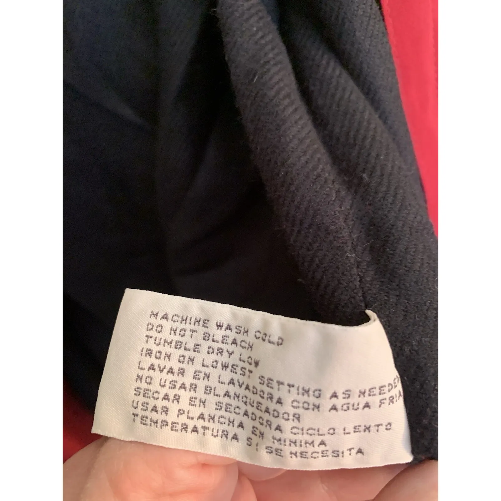 St John's Bay Women's Burgundy Quilted Jacket Coat Size Medium Hooded Zip Pocket - Image 13