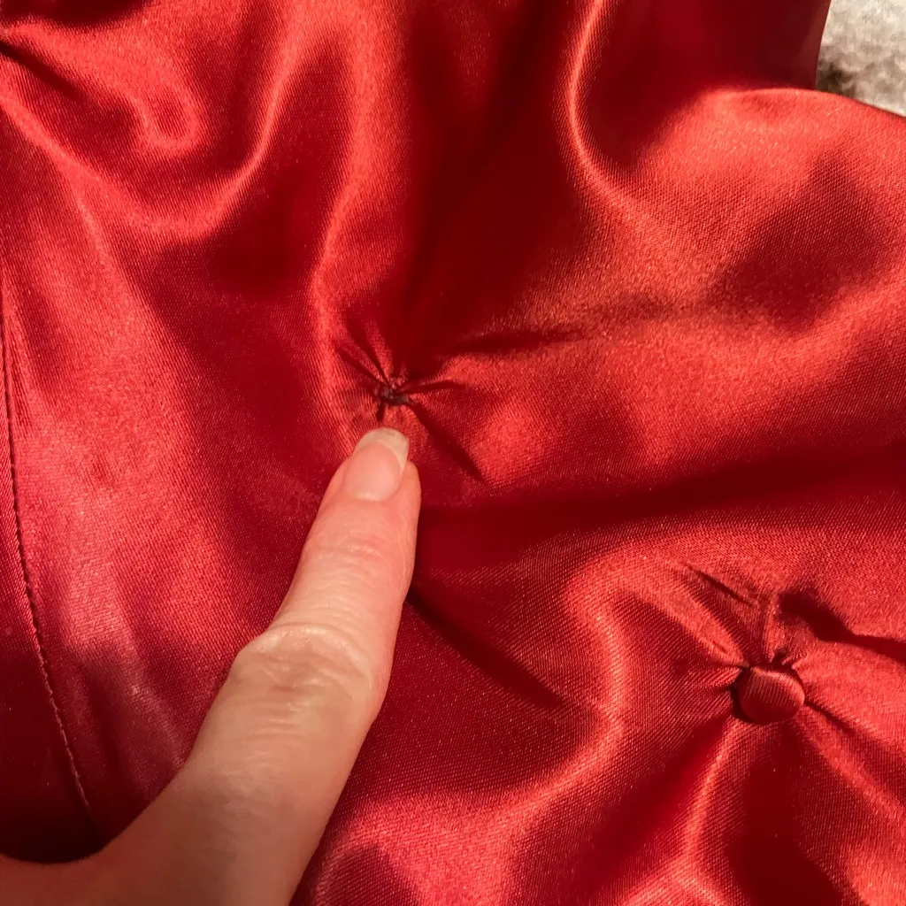 Vintage 1930s / 1940s red satin dress, medium - Image 15