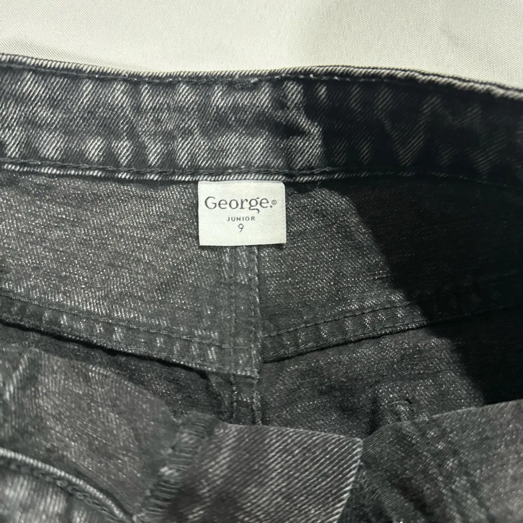 Women’s/ Girls Black Faded Cargo Pants Size 8 - Image 2