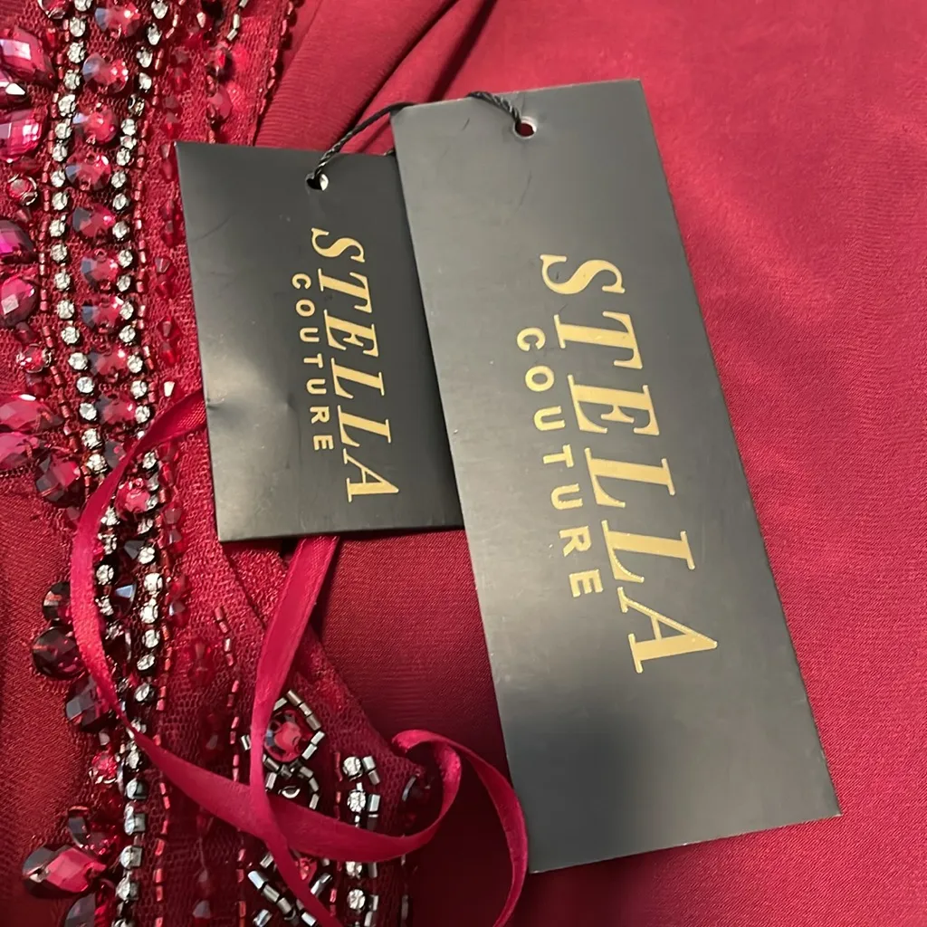 Stella Couture Bordeau Beaded Formal Gown size 2 Red - Image 10