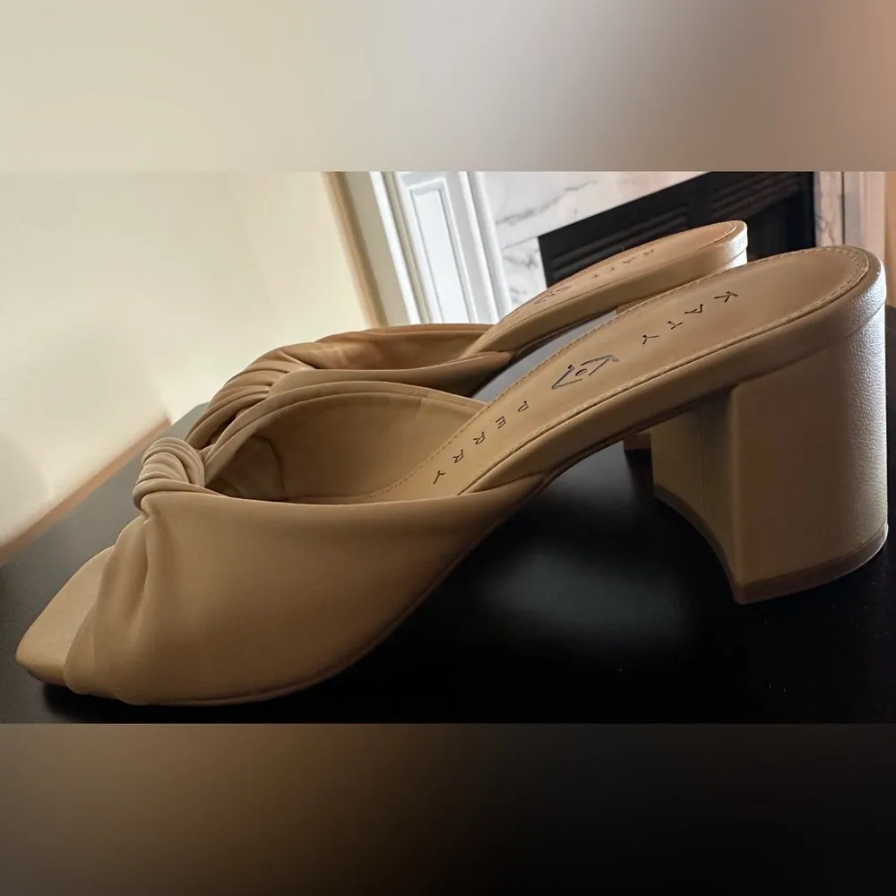 Katy Perry Tooliped Twisted Blocked Heeled Sandals - Image 4