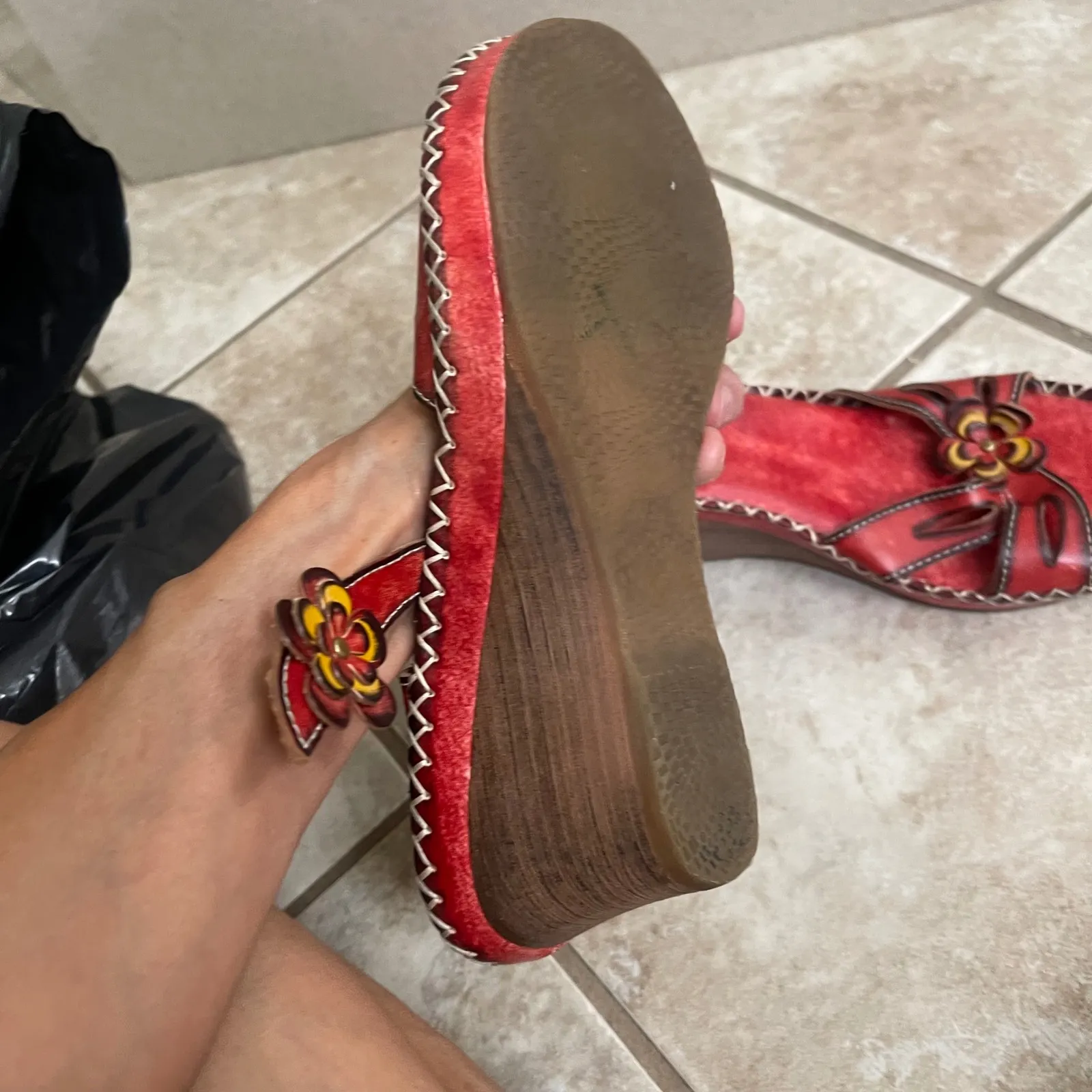 Spring Step Red Leather Floral Wedge Sandals D-Lilith Women's Size 40 USA Sz 9 - Image 4