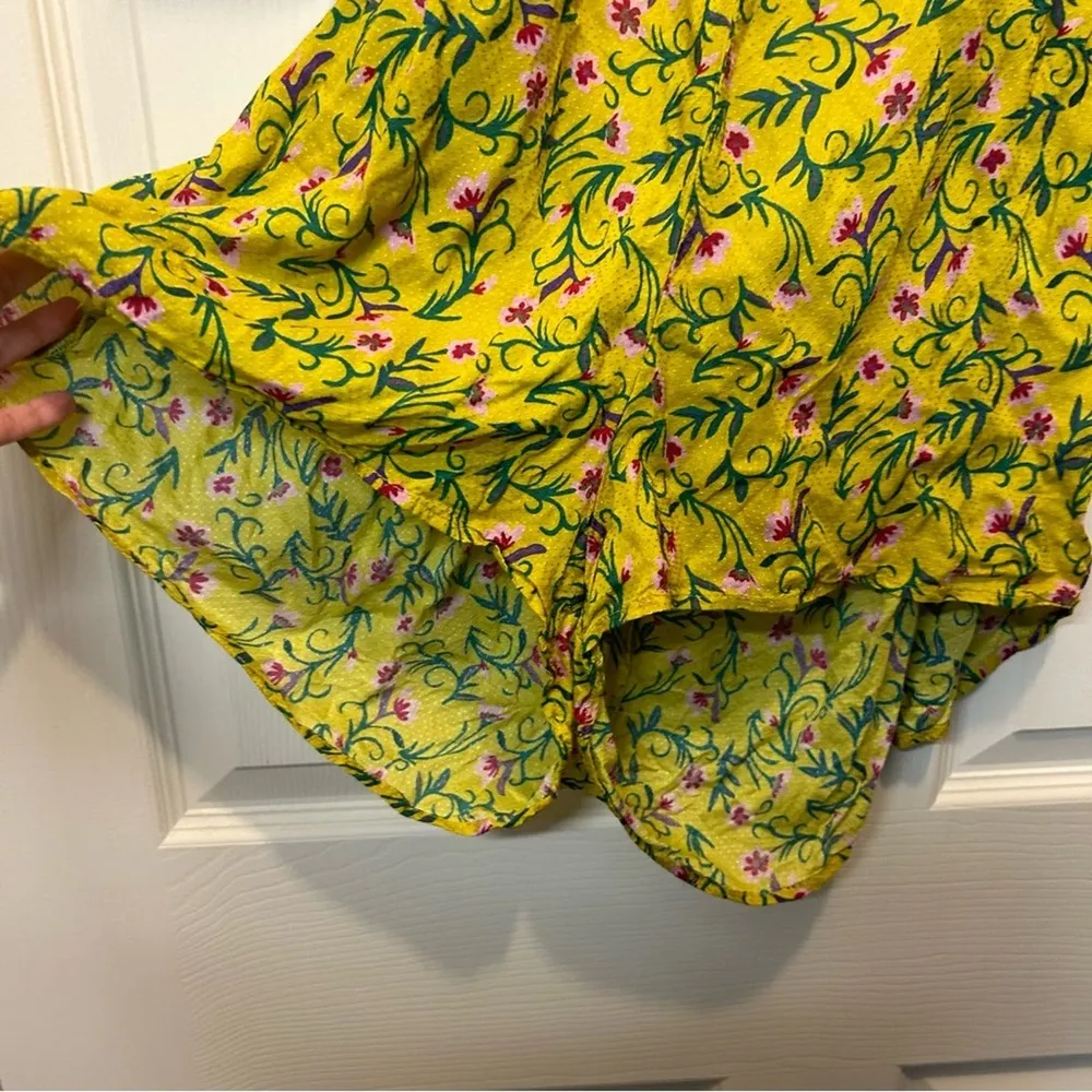 Anthropologie Magnolia Romper One Piece Long Sleeve Shorts Yellow Floral Size L - Image 6
