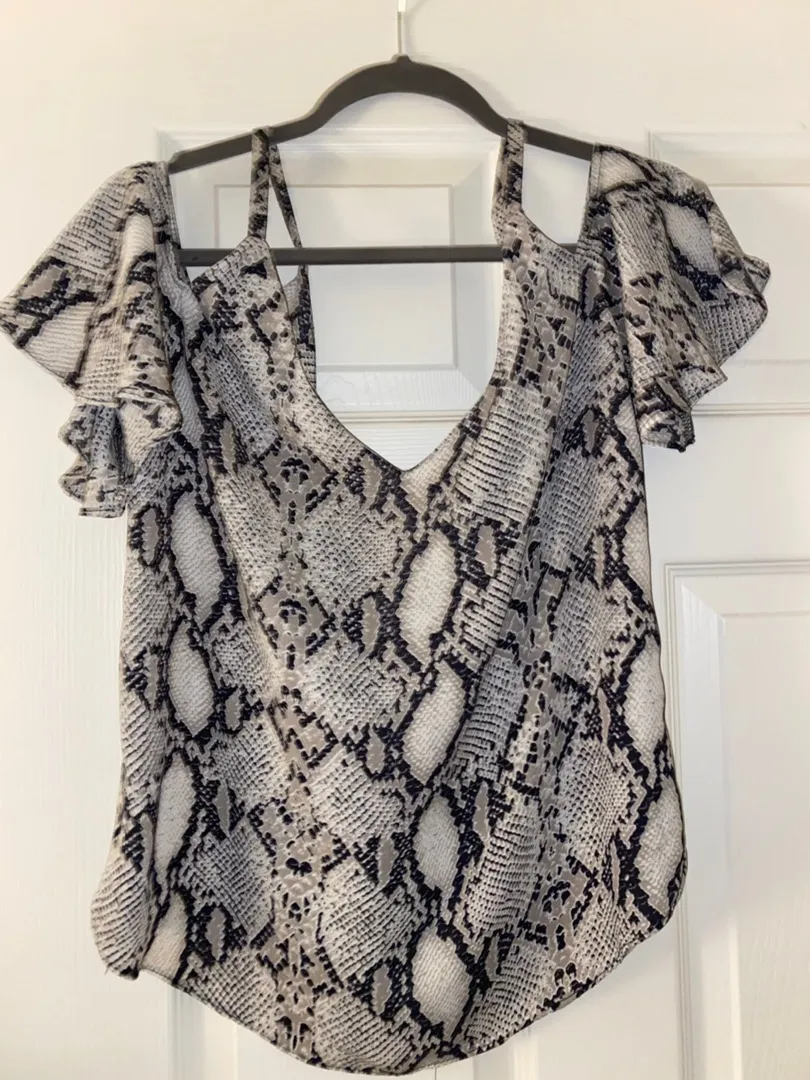 Snakeskin Arm Sleeve Tank Top - Image 2