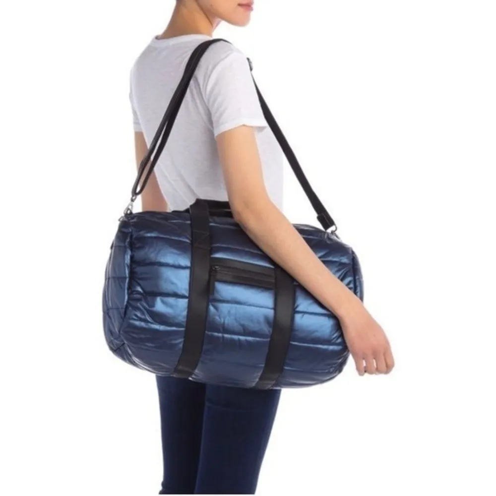 URBAN EXPRESSIONS Metallic Quilted Puffer Duffle Bag - Image 5