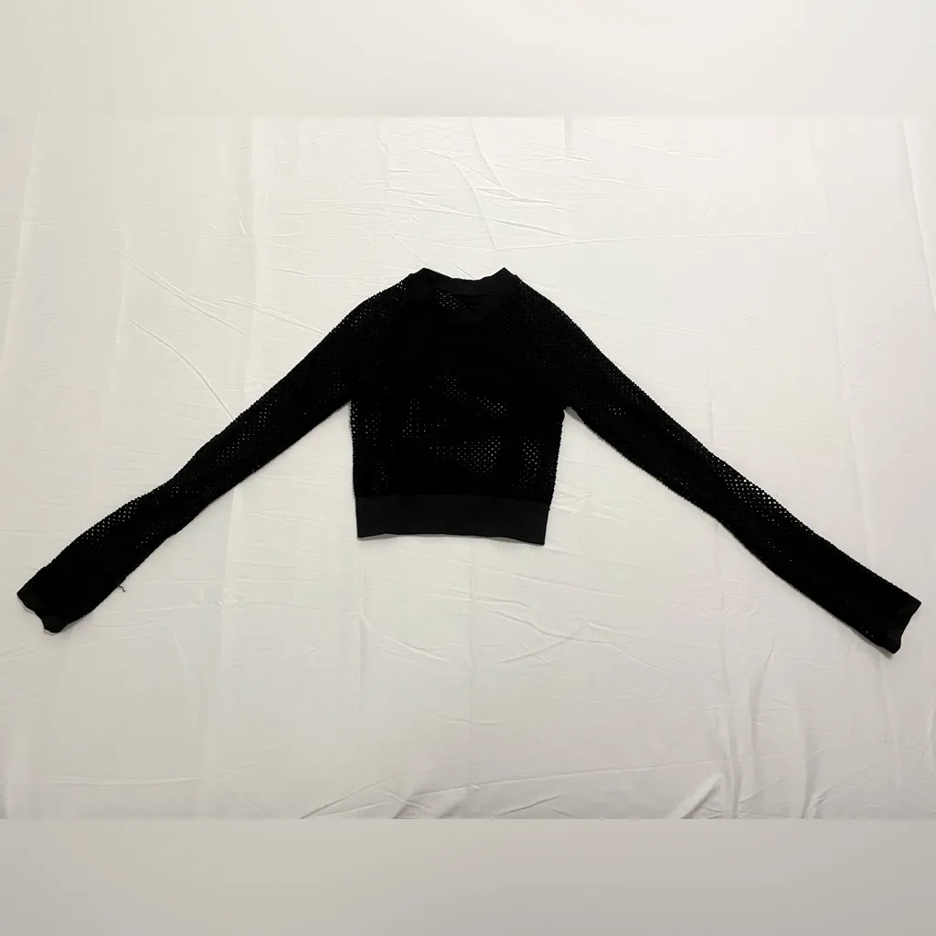 Carbon38 fitted fishnet mesh crop top Black - Image 3