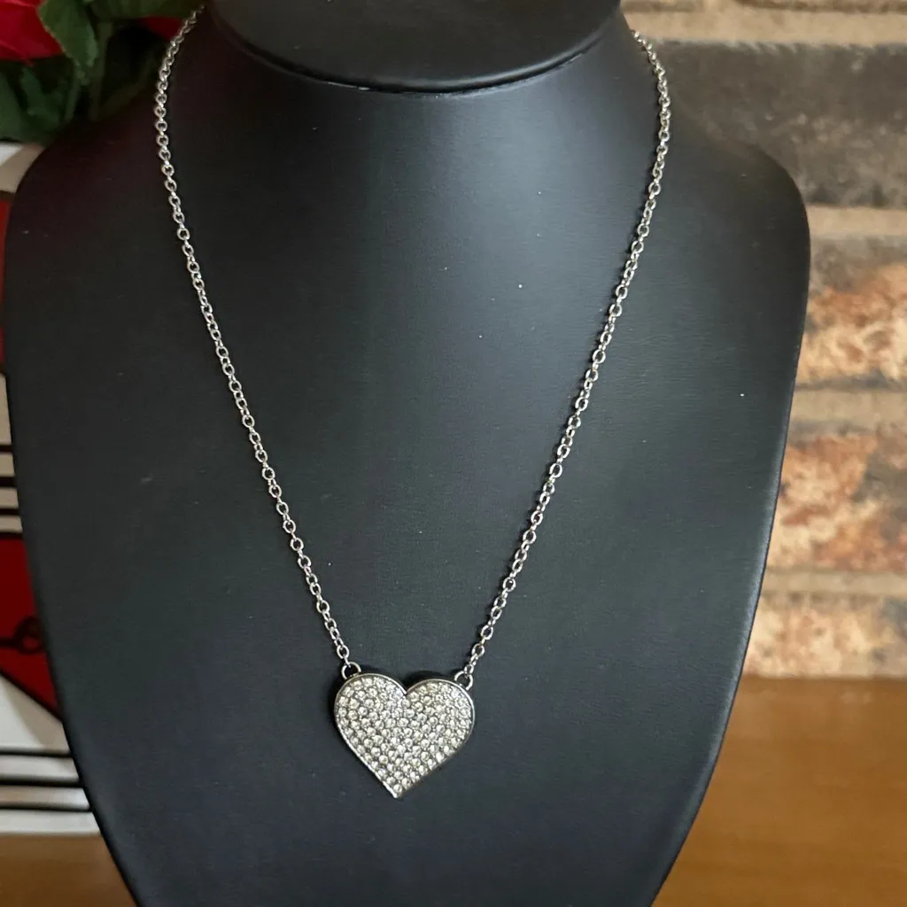 CZ Heart pendant silver tone Necklace bundle - Image 7