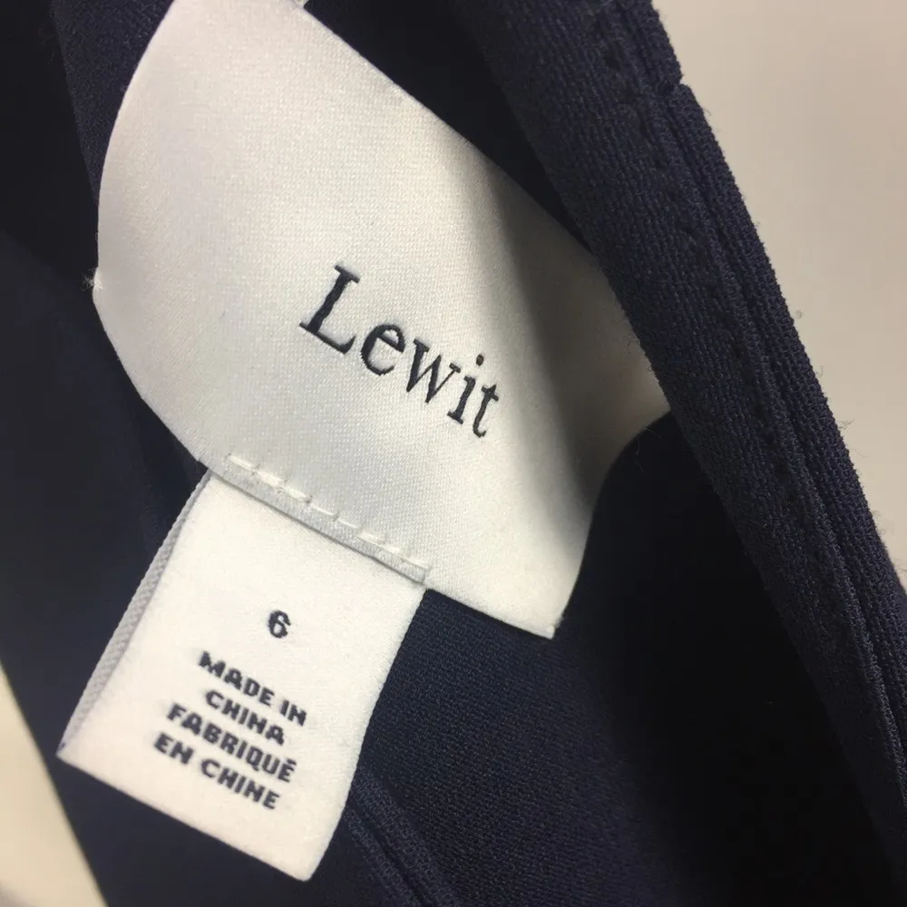 Lewit Cutout Collarless Lapel Blazer Navy Size 6 - Image 16