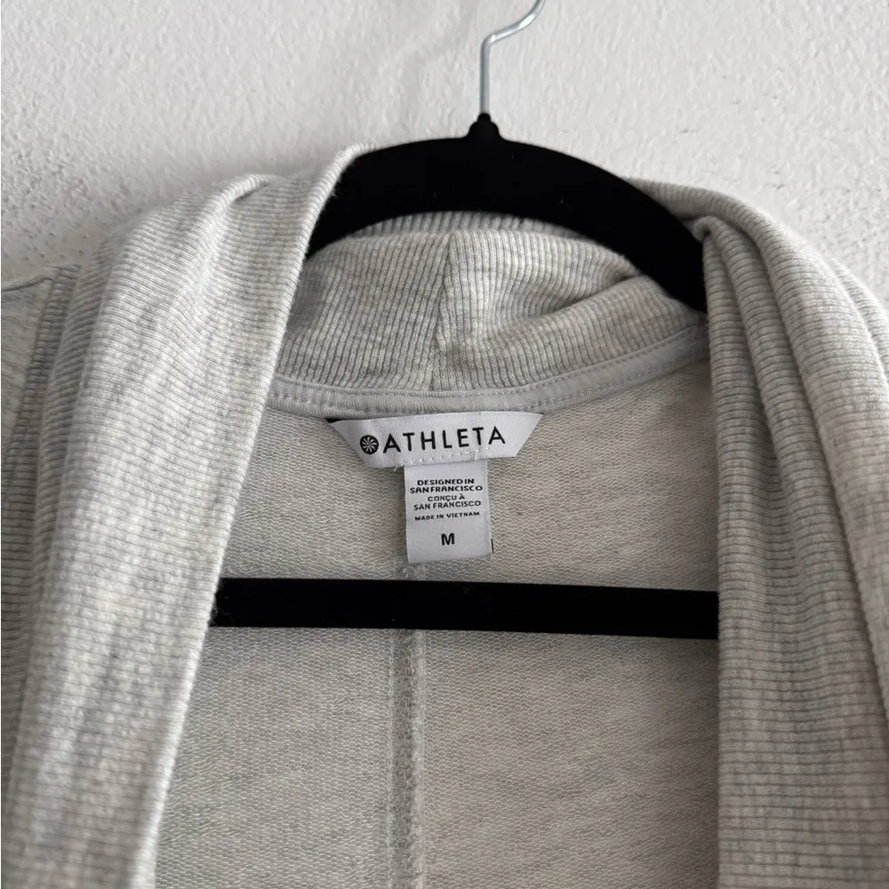 Athleta Pranayama Restore Wrap M Light Grey Heather - Image 4