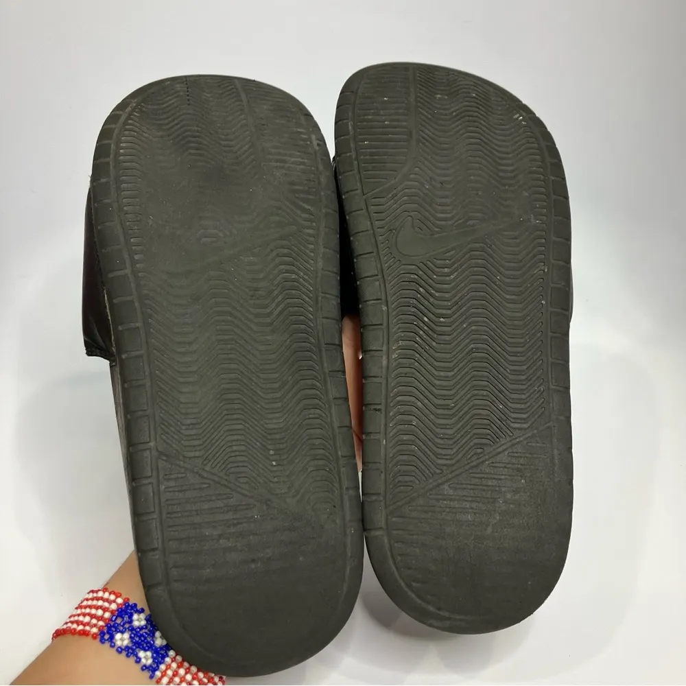 Nike Benassi slides black with pink writing‎ women’s size 10 casual athleisure - Image 6