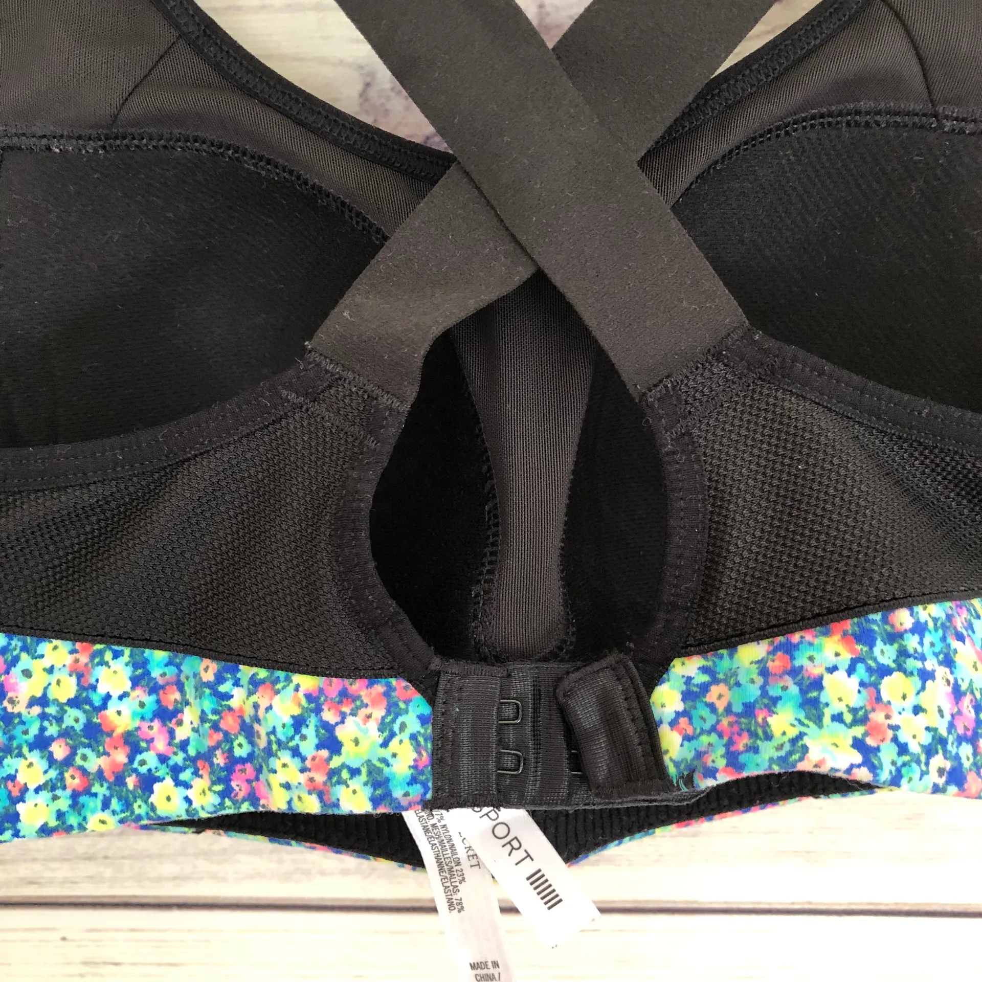 Victoria's Secret  Push Up Sports Bra 32C - Image 5