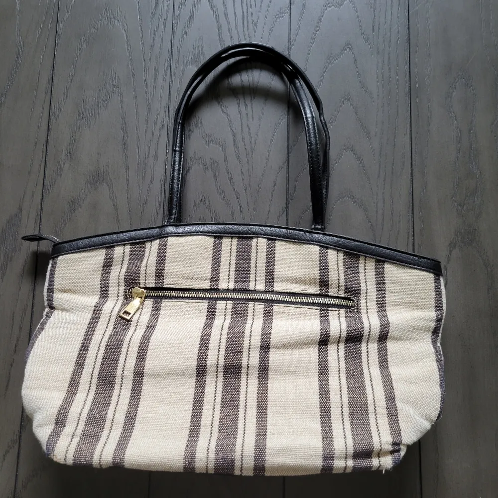 Sole Society Bag Tote Handbag Purse. - Image 5