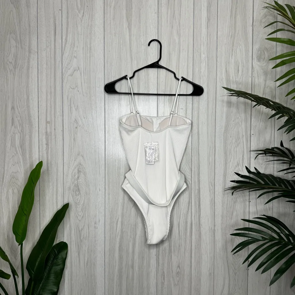 NWT Abercrombie & Fitch Ribbed Belted One Piece Swimsuit Cheeky size S Small - Image 3