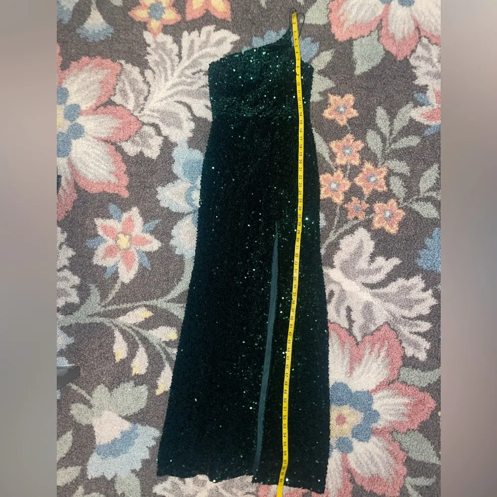 MIDNIGHT DOLL - Dillard’s Sequin One Shoulder Back Detail Long Dress Size 3 - Image 3