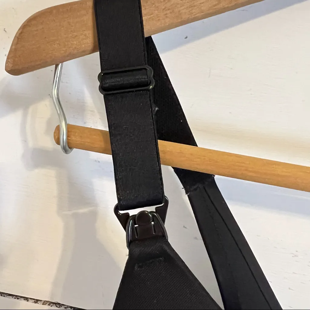 Motherhood Maternity Intimates Nursing Bra. Size 40DD. - Image 2