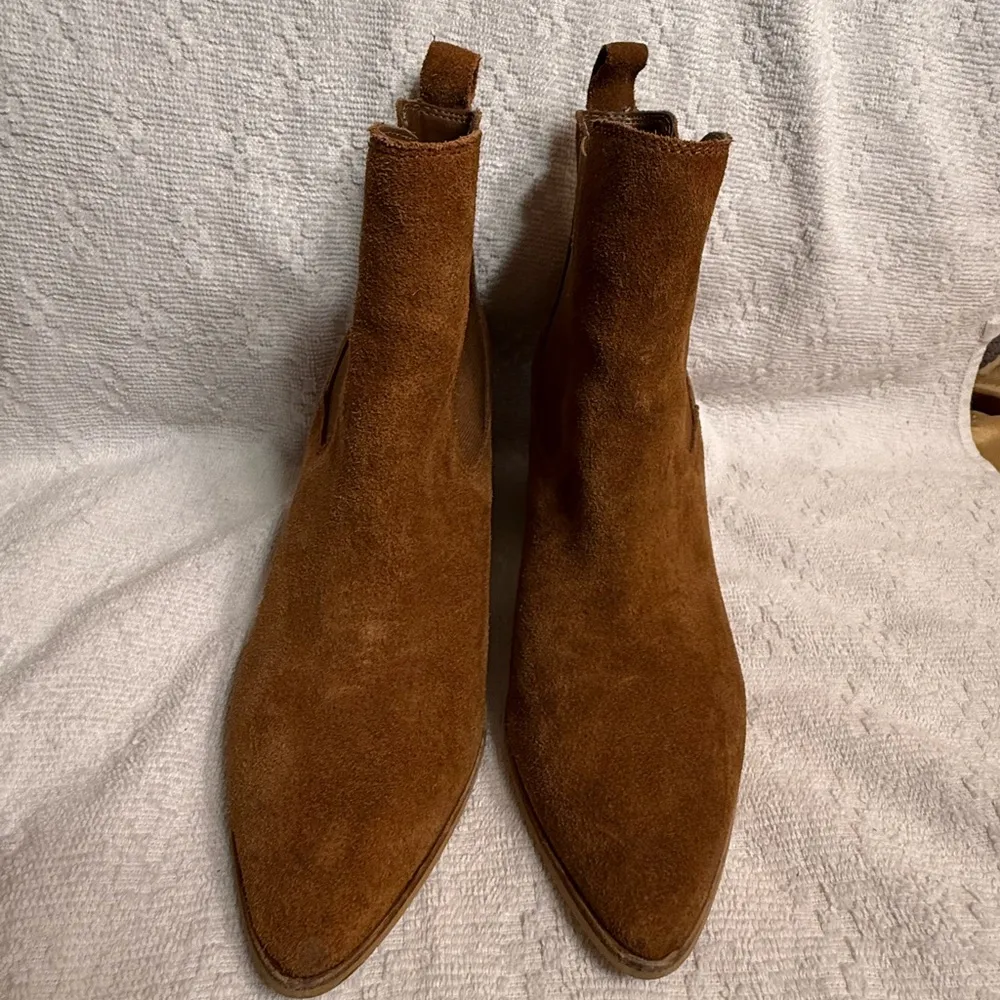 Steve manden  Brown Suede Ankle Boots - Image 4