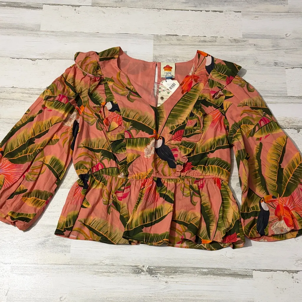FARM Rio Yasmine Parrot Ruffle Blouse Size Large NWT - Image 4