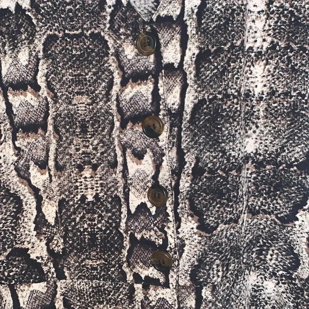 Midnight sky snakeskin print button up top - Image 2