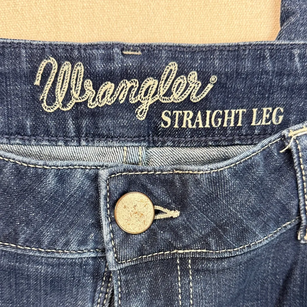 Wrangler Dark Blue Straight Leg Jeans - Image 3