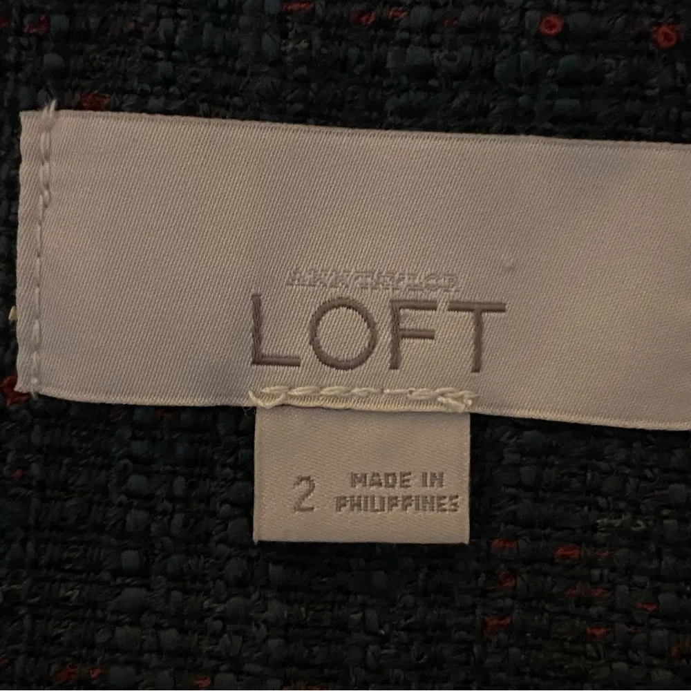 ANN TAYLOR LOFT slate blue w/red, tweed blazer with fringe detail. Size 2. EUC - Image 8